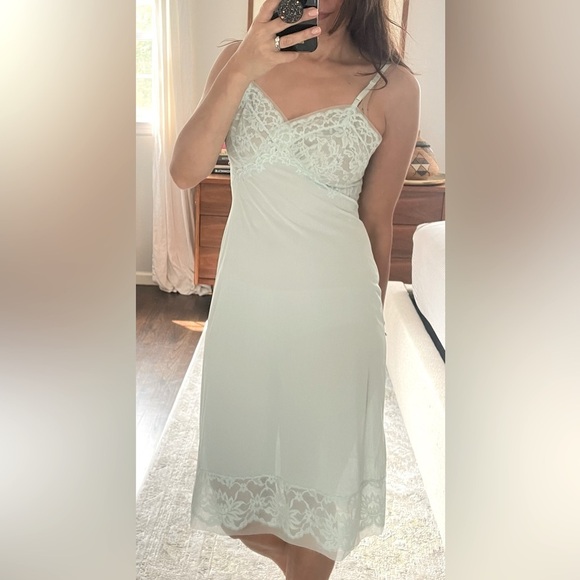 Vintage 60’s Vanity Fair Made in USA Mint Green Slip - Picture 11 of 16